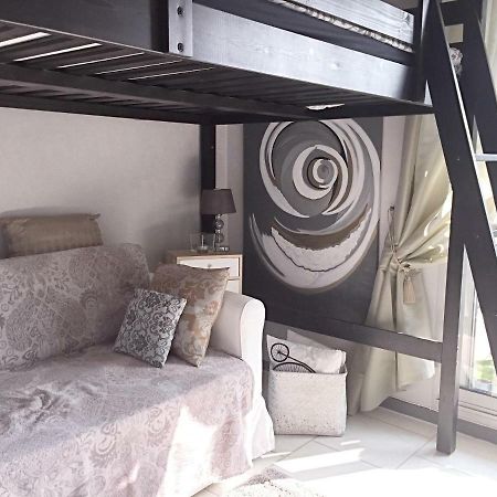 Proche De La Mer 2 Adultes Et 2 Enfants Apartment Houlgate Exterior photo