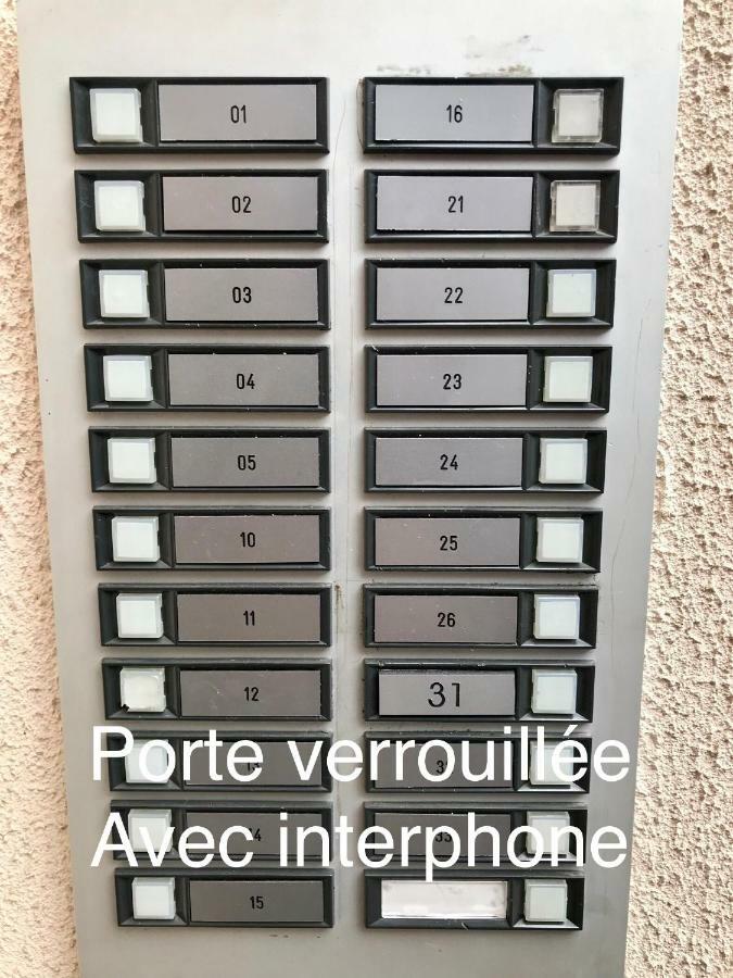 Proche De La Mer 2 Adultes Et 2 Enfants Apartment Houlgate Exterior photo